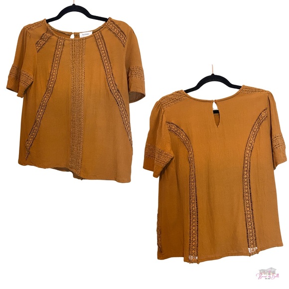 BÖHME Tops - BÖHME Mustard Yellow Lace Trim Peasant Blouse (M)